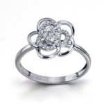 Anillo Jolie Fleur Oro blanco 18 kts brillante