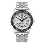 Luminox Pacific Diver con Esfera de Madre Perla